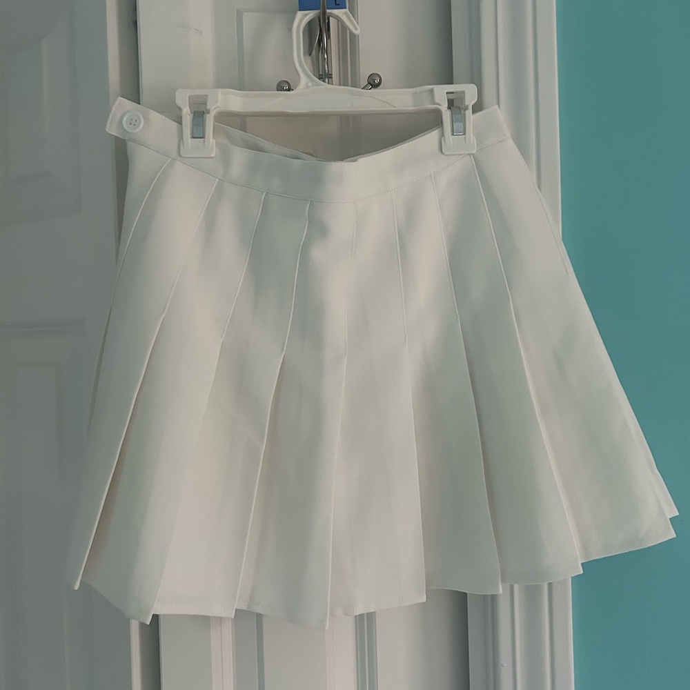 White Pleated Mini Skirt